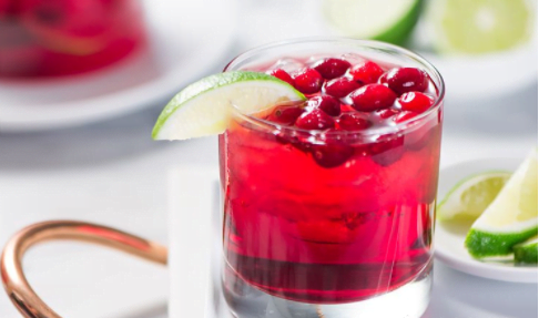 用伏特加調(diào)酒怎么調(diào)好喝?10款伏特加為基底的經(jīng)典調(diào)酒